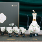 適合家居禮品饋贈的高端骨瓷鍍金酒具套裝